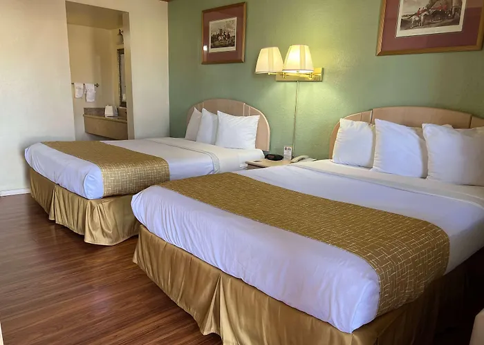 Travelodge By Wyndham Hotel