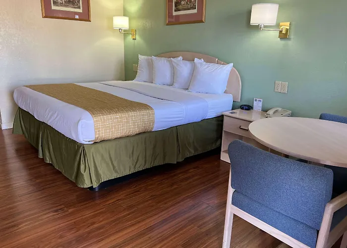 Travelodge By Wyndham 2* Holbrook